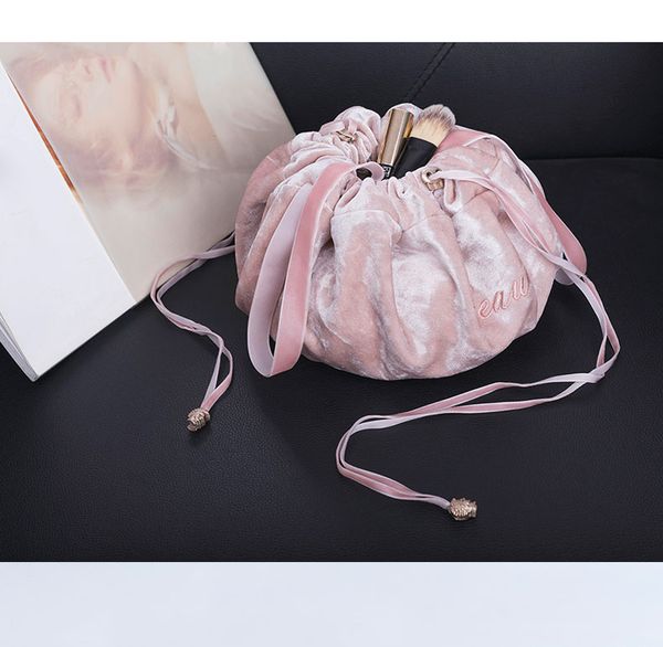 

2019 new order for my bro with everything man women co metic bag ca e bag luggage acce orie