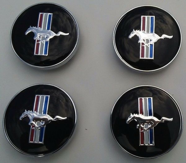 

Набор из 4 Ford Mustang SVT Cobra GT 60mm Black Pony Center Caps 2 3/8 "заглушки ступиц