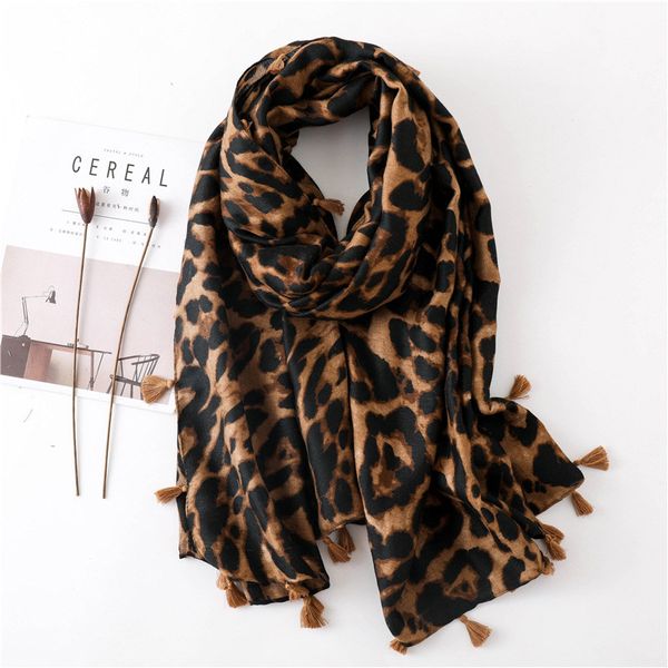 

2019 women scarf animal print leopard scarf dot tassel viscose shawl sjaal muslim hijab snood shawl hijab 180*100cm