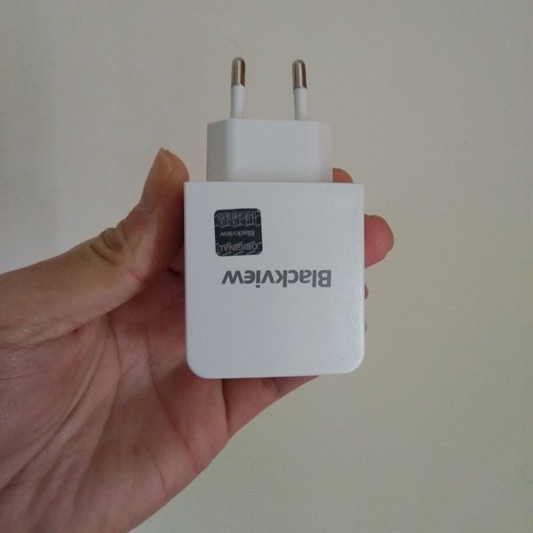 

original blackview 5v 2a charger for bv7000/bv7000 pro bv8000 smartphone