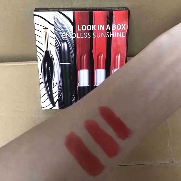 

M AC бренд макияж смотреть в коробке Матовые румяна левр помада + тушь для ресниц + п