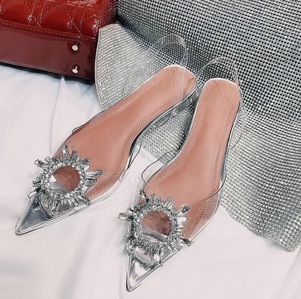 

Sandálias hsusjdisol