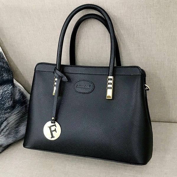 

2019 new fashion bag womens genuine leather luxury handbags women bags designer female shoulder bag purse bolso mujer t07