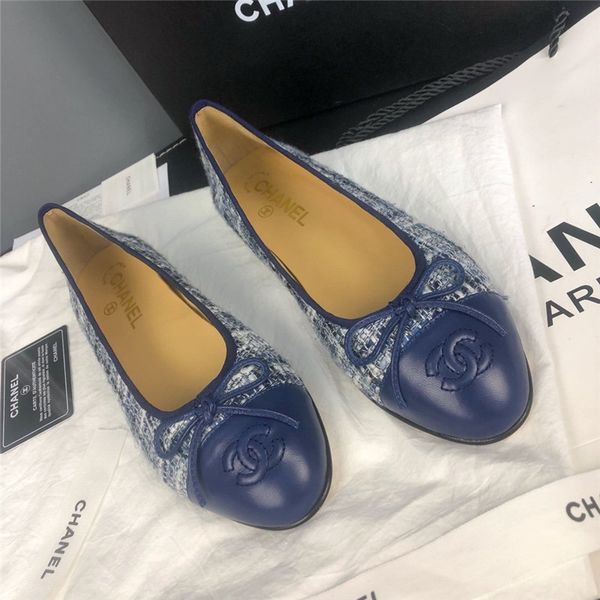 

Балетки Выдержанной телячьей кожи Твида лакированной телячьей кожи для женщин Роскошного дизайнерских Квартир ручной вязки обувь женщина Повседневная обувь комфортно Размер коробки