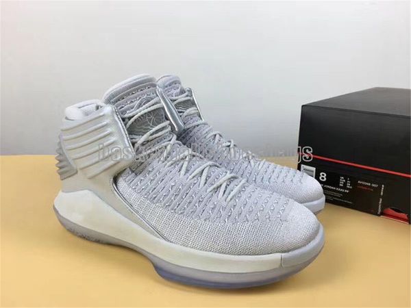 

2020 sale new bred 32s men wearproof basketball shoes jam sport traine shoe with orginal box and tags