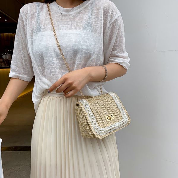 

summer fashion 2019 casual women hand-held wild straw bag fashion chain shoulder small square shoulder shopping bag