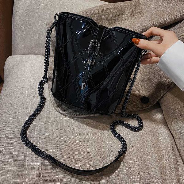 

этого года популярные ромбическая bucket bag весной и летом все-матч ins мини-сумка для женщин новый 2020 плечо / crossbody