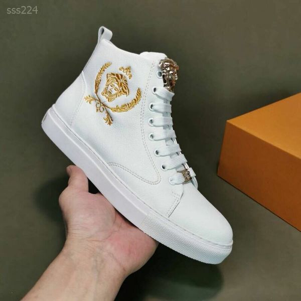 

2020 european wild men's shoes in the high-casual sports running shoes leather business custom plate shoes tide, Black