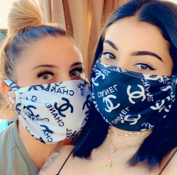 

Роскошный дизайнер анти-пыль ультрафиолетовое доказательство рот-муфель Мужчины Женщины маски бренд протектор моющиеся Спорт маска для лица 2020 подарки
