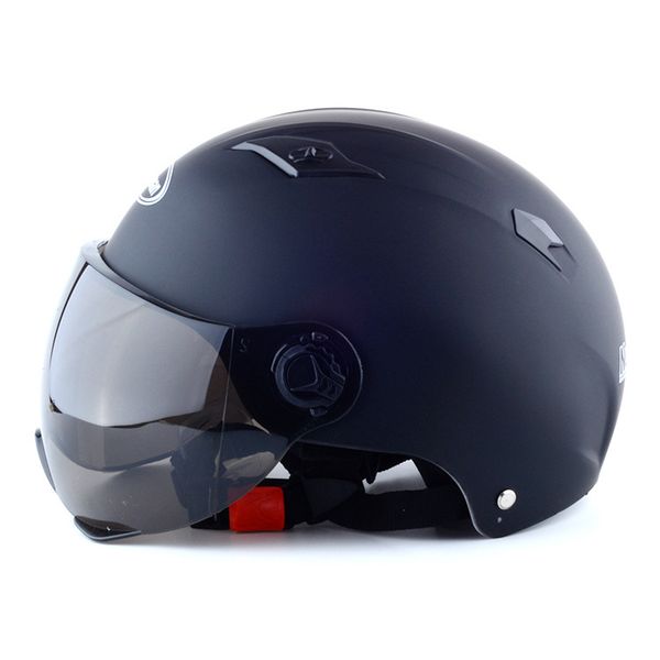 

2019 riding helmets, motorcycle helmets, men's and women's helmets