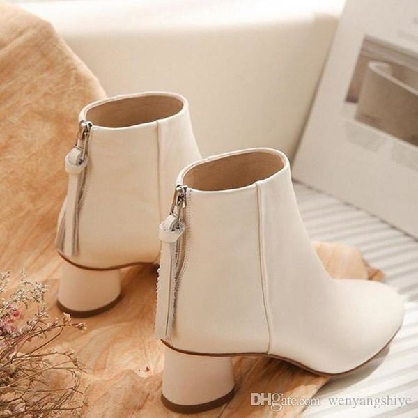 

2019 new silver zipper short ankle boots ivory white and black fashion versatile high heel short boots size 35-39 original packaging, Red;white