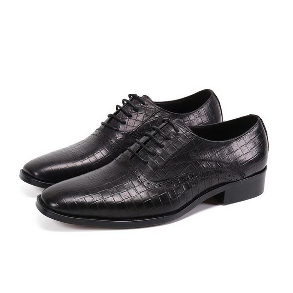 

british men formal shoes black fashion crocodile pattern brogue shoes for man office leisure leather shoes brown dress plus size 38-46