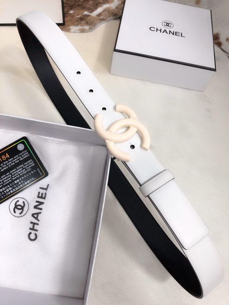 

2019 senior designer european and american fashion new men's business casual smooth buckle snake pattern leather belt, Black;brown