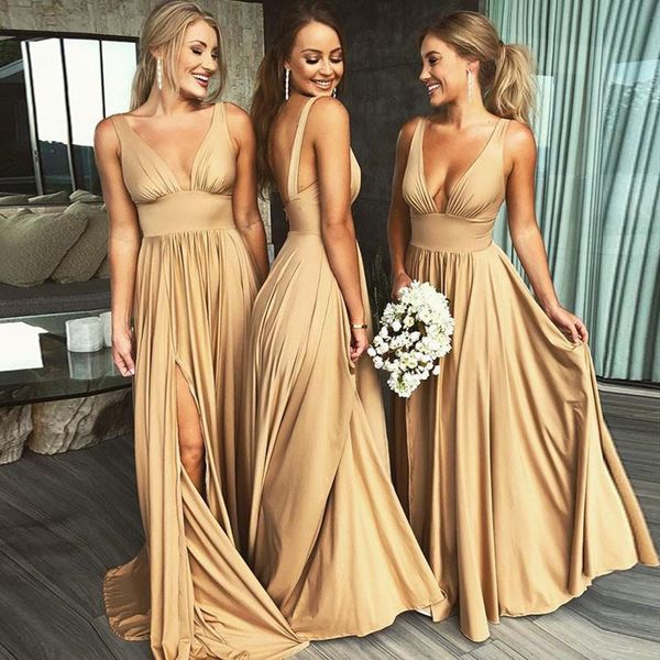 Heißer Verkauf Gold Brautjungfernkleider im Landhausstil, tiefer V-Ausschnitt, rückenfrei, Empire-Forma-Abschlussballkleider, hohe Schlitze, Chiffon, Junior-Strandbrautjungfernkleid