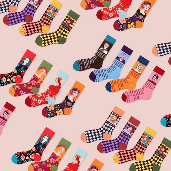 

our tanks 2020 fashion cartoon socks personality pattern socks cotton men and women characters long 4 pairs, Black;white