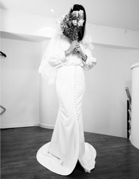 

Long Sleeve Wedding Dresses Mermaid 2019 Amazing Button Vestidos De Noiva Bohemian Bridal Gowns France robe de mariee