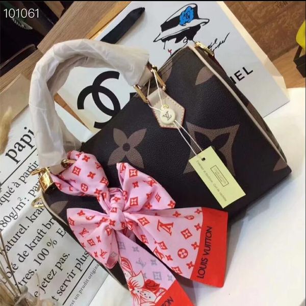 

Bolsa de Ombro kkmk889