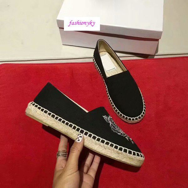 

embroidered straw shoes with tiger head embroidered straw shoes, Black