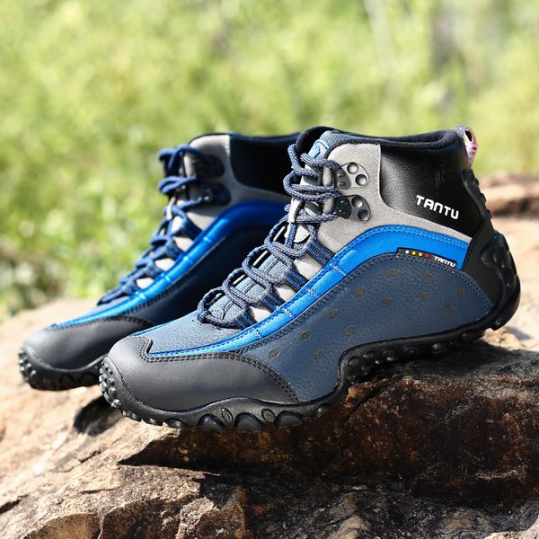 

2018 autumn and winter high upper outdoor shoes mountaineering shoes men's genuine leather hiking sneakers big size 39-46