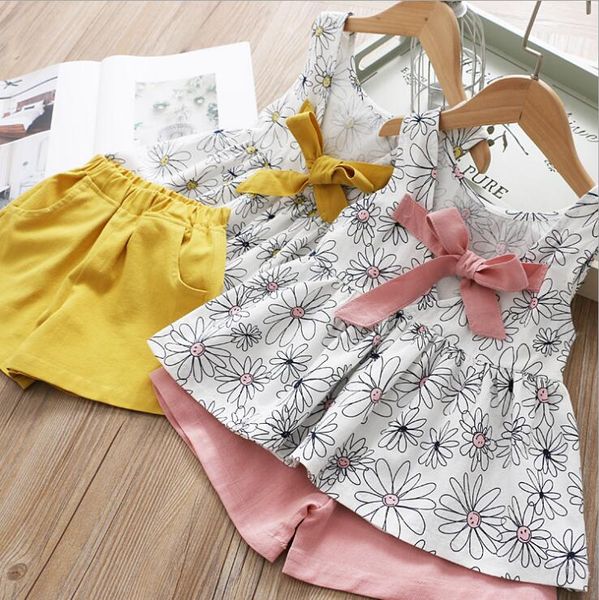 

2020 new arrival baby girls 2 pcs printed set t shirt+shorts fashion summer kids girls suit 2-7t, White