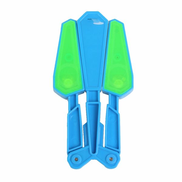 

drop shipping] 2018 new flip finz lighting upgrate magic trick fingertip fidget spinner of the new fingertip to turn the toy
