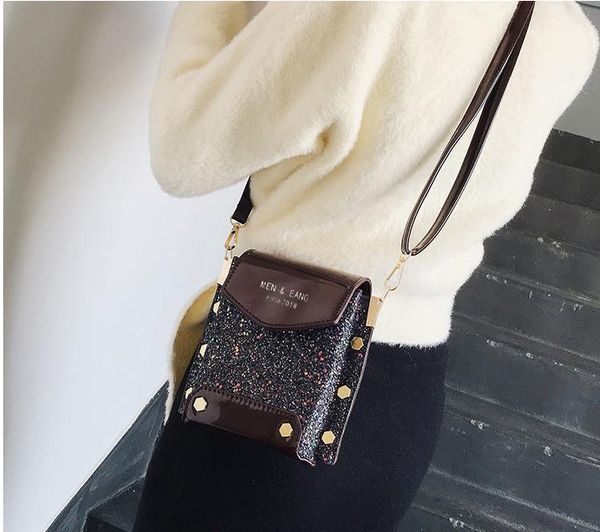 

bag female 2020 wave korean version of autumn and winter retro wild fashion simple sequined shoulder messenger bag small square bag