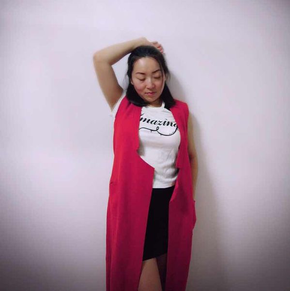 

h h gf wrwff f d, White