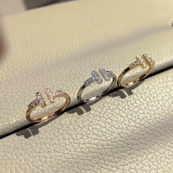 

есть штамп алмаз 925 стерлингового серебра дизайнер t кольца пара женщин жениться свадебные обручальные кольца наборы любителей подарок роск, Silver