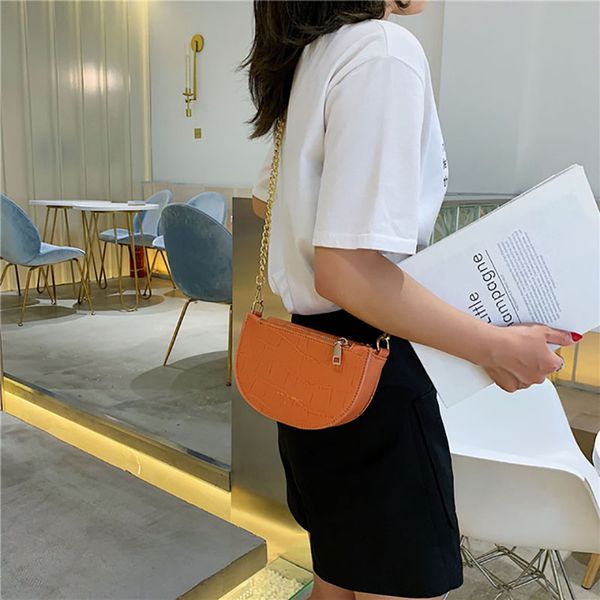 

crocodile pattern women chain saddle bag ladies crossbody new 2019 cute half moon ins shoulder messenger bag