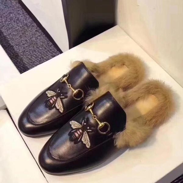 

2020 ladies luxury designer shoes designers slides loafers ladies casual slippers genuine leather sandals fur slippers c23, Black