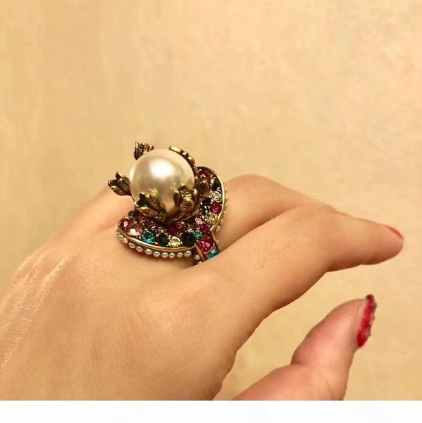 

vintage brass luxurious ring with nature colorful pearl decorate charm ring jewelry christmas day thanksgiving valentin, Slivery;golden