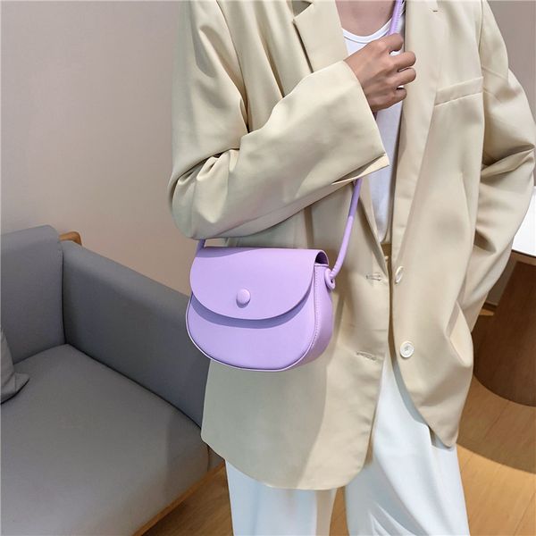 

2020 новой текстура плеча женщин сумка моды расширенного crossbody седло мешок внешней мода сумочка