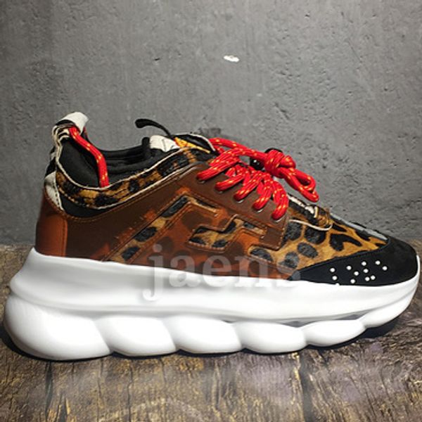 

Sapatos ocasionais jaens