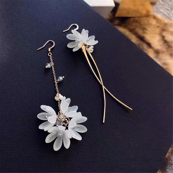 

sexemara acrylic ethnic plant women dangle earrings shell flower long tassel dangle earrings for women drops, Silver