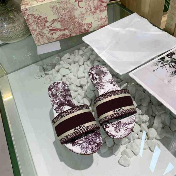 

paris womens slipper summer sandals beach slide slippers ladies flip flops loafers embroidered floral slippers with box, Black