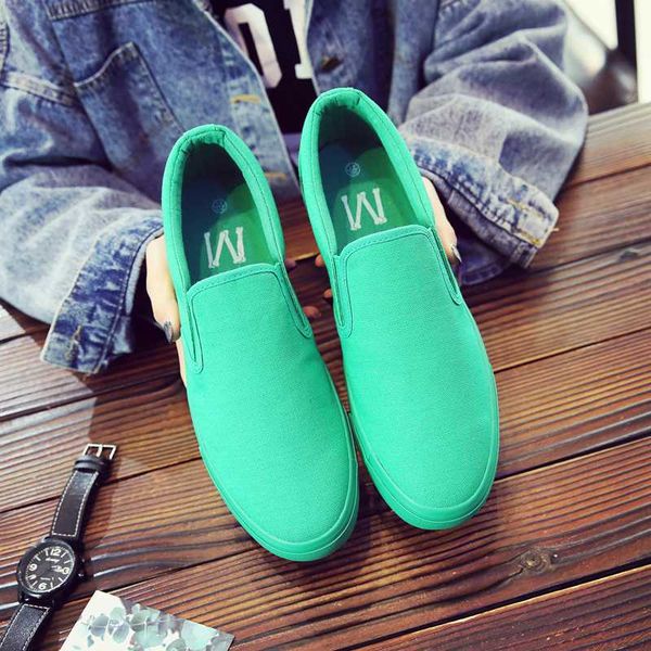 

coslony new canvas driving shoes men green black yellow white vulcanized lazy canvas shoes mens sneakers fashion men
