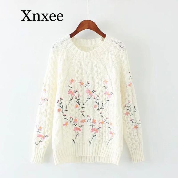 

autumn new japanese style sweet flower embroidery pullovers and sweaters warm knitwear student long sleeve pullover sweater, White;black