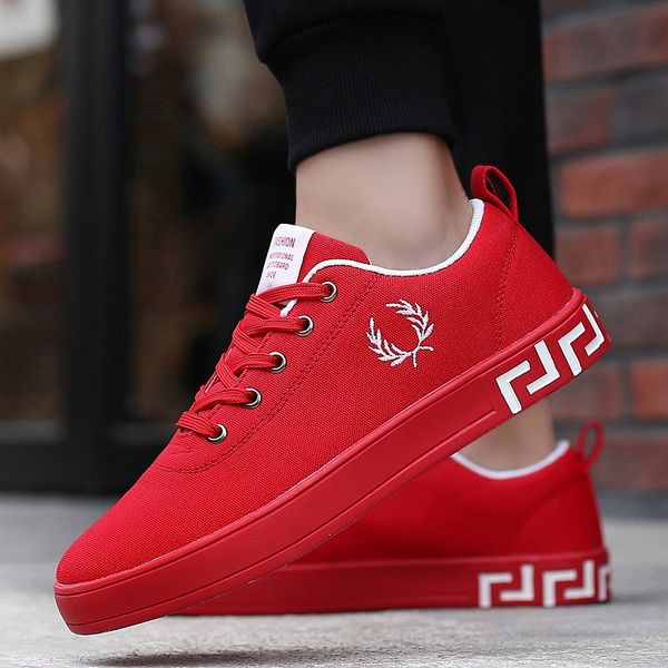 

2019 pring new men 039 hoe red hoe breathable wear re i tant deodorant