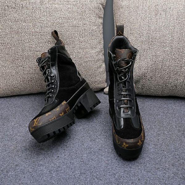 

european station winter new short boots custom heel high heel martin boots leisure waterproof comfortable thick bottom motorcycle boots, Black