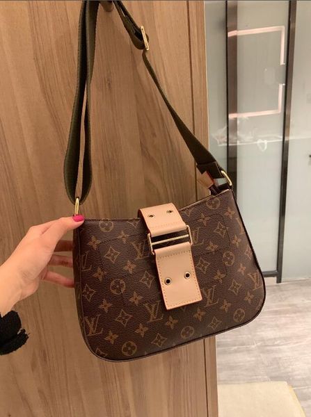 

2020 classic totes bags womens bag designers handbags designers luxury handbags purses luxury clutch bags leather shoulder bag-010