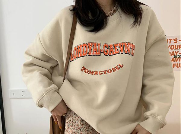 

old letter printed round neck plush sweater winter korean thickened warm 2 colors 10 pieces / batch direct shipment, Black