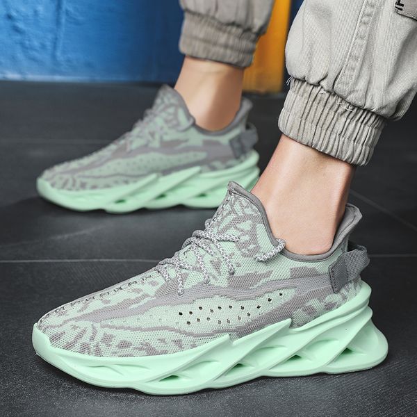 

new men sports shoes large size comfortable sneakers breathable running shoes fashion walking jogging shockproof sneakers