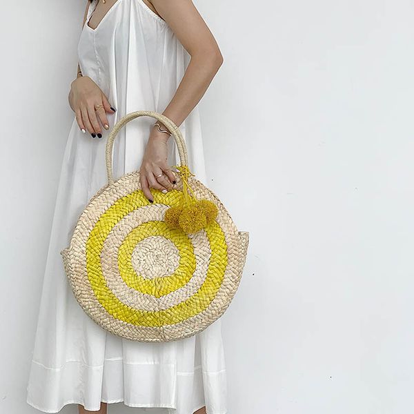 

fashion round straw bags large capacity women handbags rattan tassel wicker shoulder bag female casual totes summer beach purses
