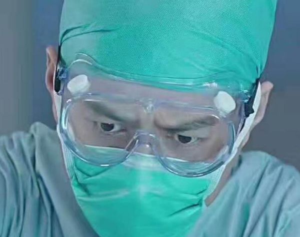 

dhl transparent dustproof and fogproof goggles for myopia full closed goggles japanese soft edge windproof goggles