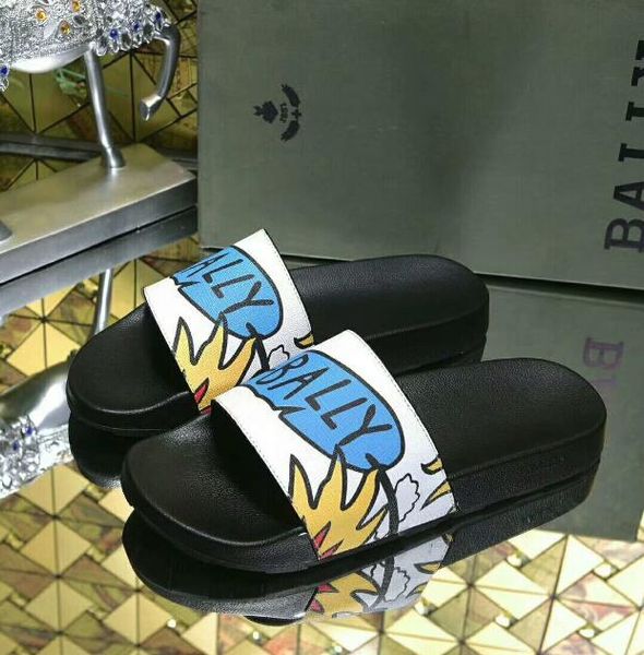 

Palazzo Medusa Pool Slides With Embossed Medusa Head Rubberised Slip-On Rubber Pvc Sandals Slippers Fashion Slippers 01