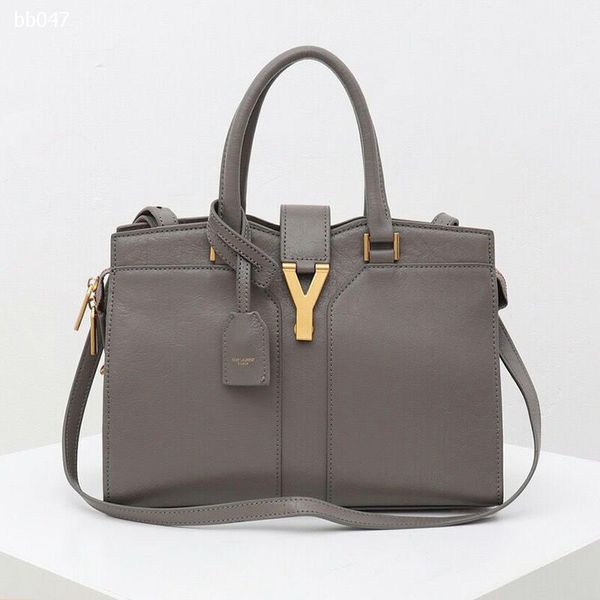 

luxurious europe and america multi-compartment large capacity portable big bag women 2020 new first layer cowhide bag shoulder messenger bag