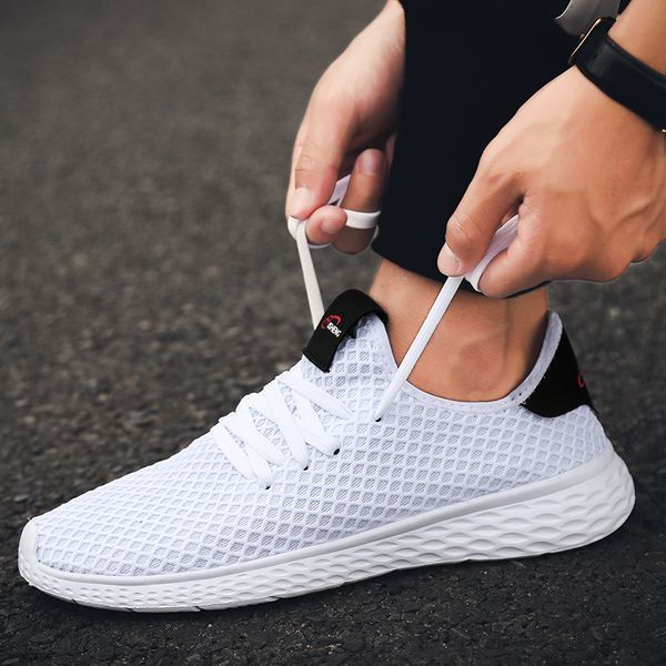 

2019 men running shoes lightweight breathable sports shoes wild lace-up fashion trend comfortable zapatos hombre chaussure homme