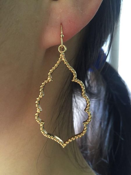 

wholesale gold & silver & rose gold & black filigree earrings women hollow out clover drop earrings women costume jewelry fashion earrings