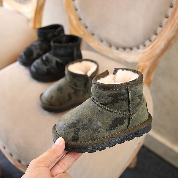 

2018 winter new fashion boys shoes chaussure kids keep warm foot camouflage suede girls snow boots super soft and comfortable, Black;grey