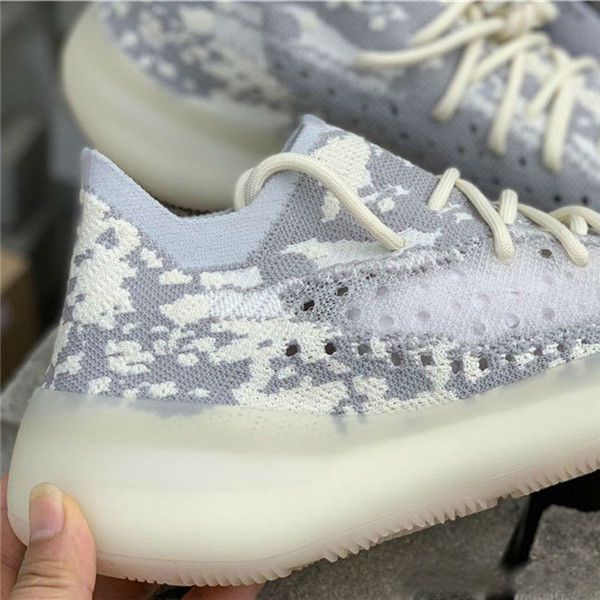 

2020 new kanye west static v3 clay beluga gray orange alien black running shoes women mens designer sneakers des chaussures zapatos